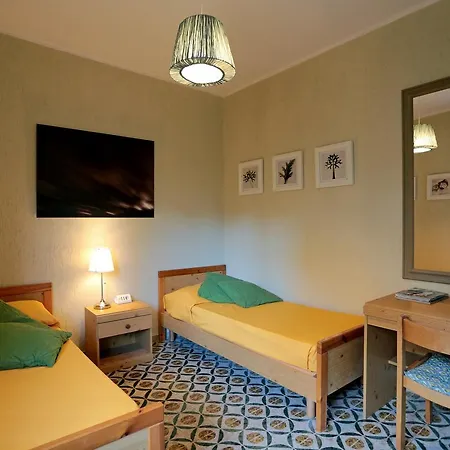 Maison Giuliana *